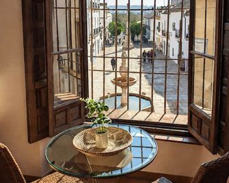 Apartamentos Plaza - Cordova - Balcone