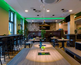 ibis Styles Kiel - Kiel - Dining room
