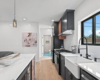 Charming 1-bedroom house in enchanting Inglewood - Inglewood - Cocina