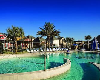 Carriage House Hotel - Lafayette - Piscina
