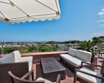 Village Club la Font des Horts - Hyères - Balcony