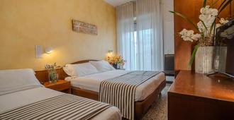 hotel mia - Rimini - Bedroom