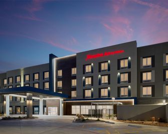 햄프턴 인 미들랜드 웨스트 - 미들랜드 - 건물