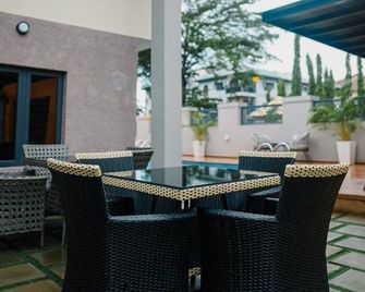 A lovely residential suit located in the heart of Abuja. - Maitama - Patio
