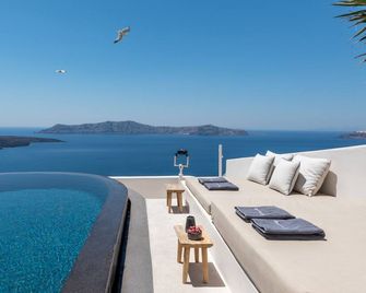 أجنحة بورتو فيرا - فيرا - حوض السباحة