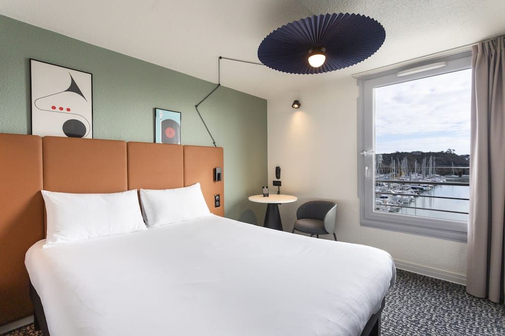 إيبيس جرانفيل بورت دي بليزانس