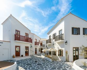 شيما ميديتيرانيان فيليدج - شيما - مبنى