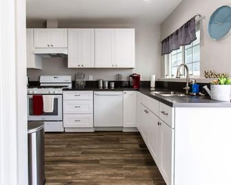 Long Beach Duplex King Bed Pet Friendly - Long Beach - Cocina