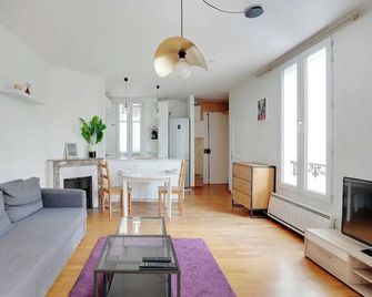 Bright Apartment 1br/2p - St Ouen - Saint-Ouen-l’Aumône