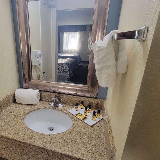 SureStay Hotel by Best Western Chula Vista San Diego Bay image 1