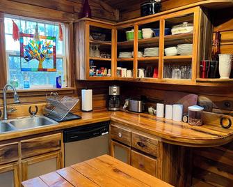 Unique Farm Guest House Close To Chattanooga, Tn- Great For Families And Dogs - Chickamauga - Cocina