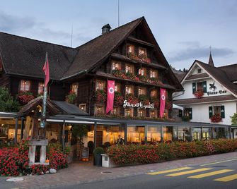 Swiss-Chalet Merlischachen - Historik Chalet-Hotel Lodge - Кюснахт-ам-Рігі - Будівля