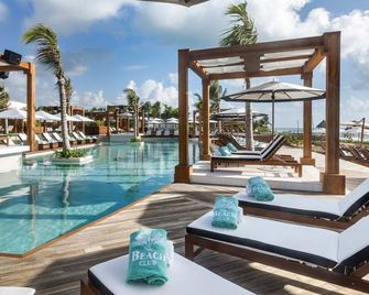 Grand Luxxe Suite with Spa included in Vidanta - Puerto Morelos - Pool