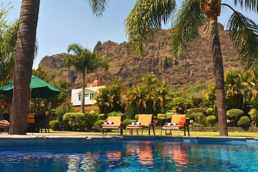 La Buena Vibra Wellness Resort & Spa - טפוסטלאן - בריכה