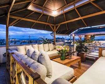 Hotel Platinum Suite - Bogota - Balcon