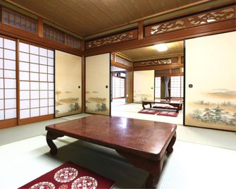 Matsunamiso - Takashima - Essbereich