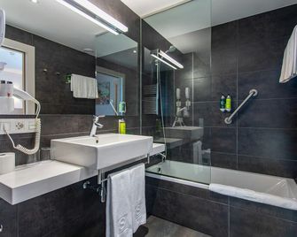 Sercotel Hola Tafalla, an Ascend Collection Hotel - Tafalla - Slaapkamer