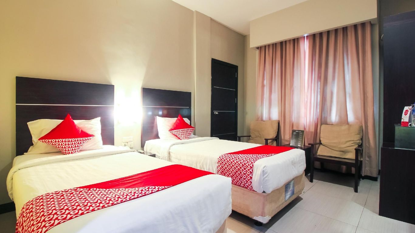 OYO 1729 I-Shine Hotel