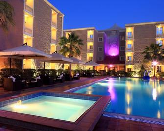 Boudl Gardenia Resort - Al Khobar - Zwembad