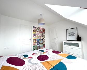 Appartement idéal à 5 min de Disney pour 4 pers - Magny-le-Hongre - Bedroom