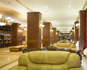 Latanya Palm Airport Aleria Hotels - Antalya - Lounge