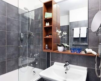 Hotel City Oase Lb - Ludwigsbourg - Salle de bain