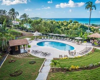 2 Units | Ultimate Relaxation with Scenic Views & Beach Access in St. Lucia - Castries - Pool