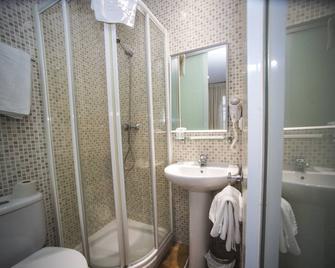 Hostal Centro Soria - Soria - Schlafzimmer