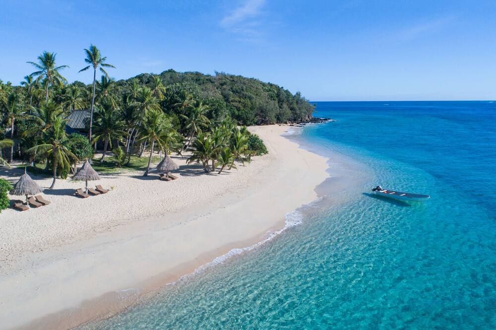 بارادايس كوف ريزورت - Naukacuvu Island - شاطئ