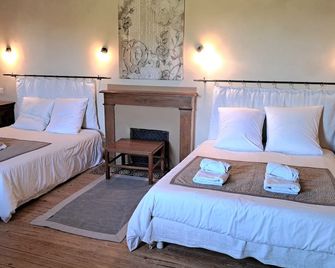 Old 19th-Century Périgord Farm With A Spa - Saint-Avit-Sénieur - Chambre