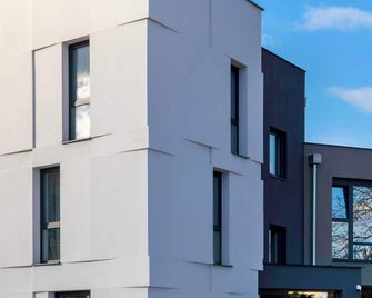 4 Smart Hotel - Olomouc - Building