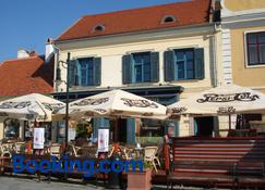 Portré Panzió - Kőszeg - Building