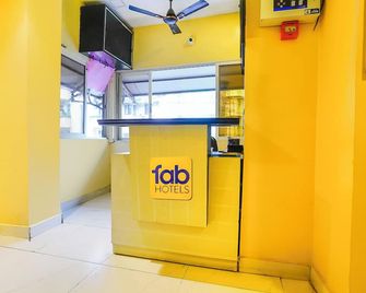 Via Janta - Mumbai - Front desk