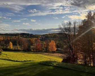 Firebrook - a peaceful retreat near Rhinebeck - Red Hook - Vista del exterior