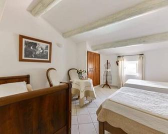 Chambre d'hôtes le Jardinage - Cabrières-d'Avignon - Ložnice