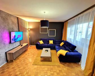 Stan na dan Koprivnica-Comfort - Koprivnica - Sala de estar