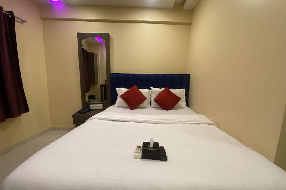 Hotel Royal Grand - Near Mumbai International Airport