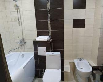 Hotel Cosmos - Bélgorod - Baño