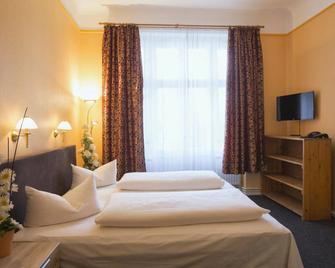 Hotel am Hermannplatz - Berlin - Bedroom