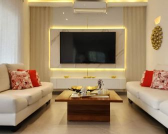 Aligio - A Quiet Retreat In Paradise - 2 Br, 2 Pools, Wifi, Ac, Private Hot Tub - Las Terrenas - Vardagsrum