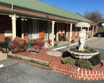 Elms Motor Inn - Tumut