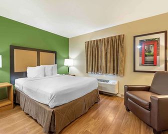 Studio 6 Extended stay Indianapolis, IN - North Carmel - Carmel - Bedroom