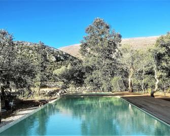 Cooking and Nature - Emotional Hotel - Alvados - Pool