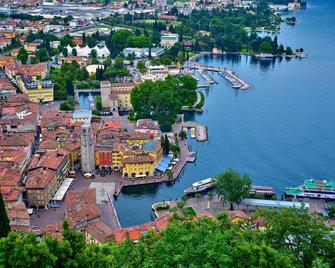 Riva Centro Apartment - Happy Rentals - Riva del Garda - Priveliște în exterior