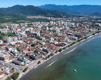 Pouso Abaré - Ubatuba - Vista externa