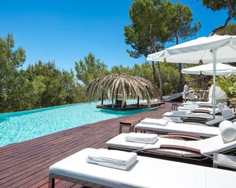 VIP Resort-Style Mansion Fully staffed 3 Butlers, Personal Chef, 32m/106ft Pool - Sant Josep de sa Talaia - Pool