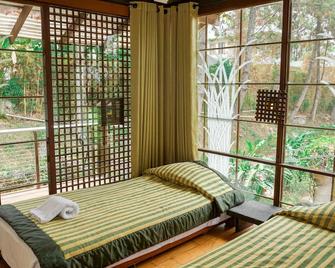 Vila Air Natural Resort - Bandung - Bedroom