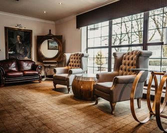 Broadford Hotel - Isle of Skye - Lounge