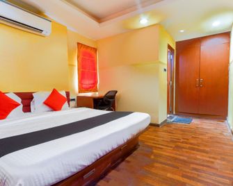 Hotel O New Raj Kamal - Aurangabad - Makuuhuone