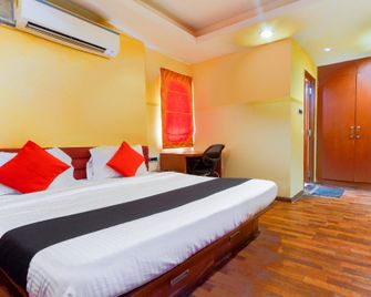 Hotel O New Raj Kamal - Aurangabad - Bedroom